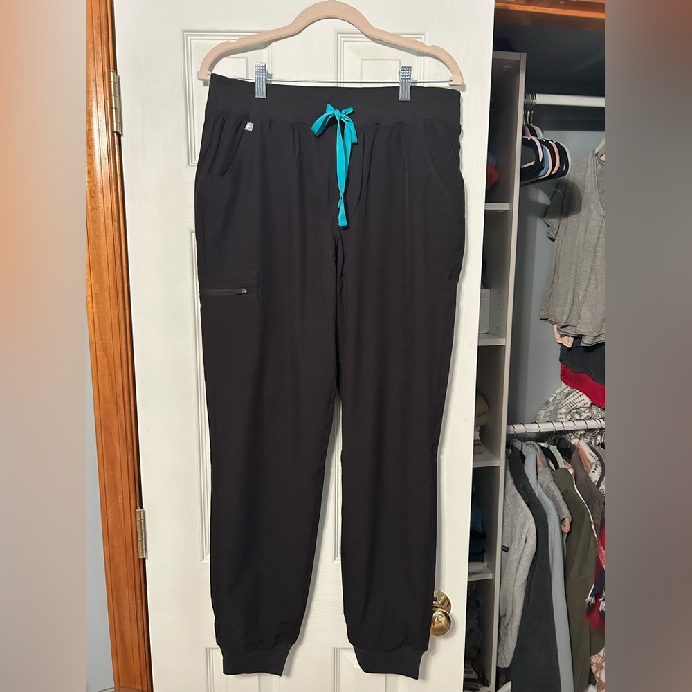 Women’s Fig Zamora FreeX lined Jogger Scrub Pants M/T